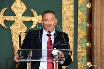  Telde con el empresario Grisaleña en la lectura del pregón de Santiago 2018 (Foto Antonio Alí)